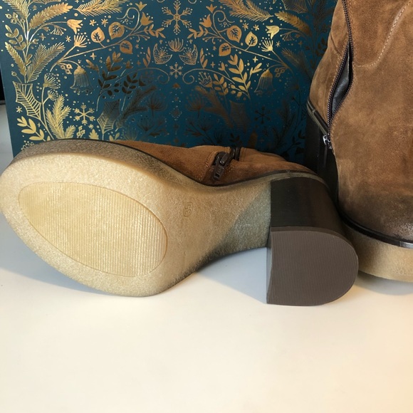 Brown Suede Heeled Boot--Tronchetto Con Tacco E Plateau - Picture 4 of 7